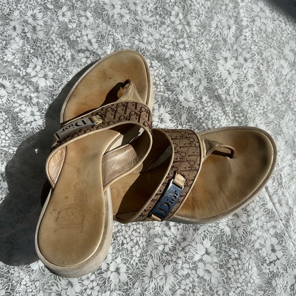 Christian Dior Beige logo slipper in  size 5(35 1/2) - Picture 3 of 10